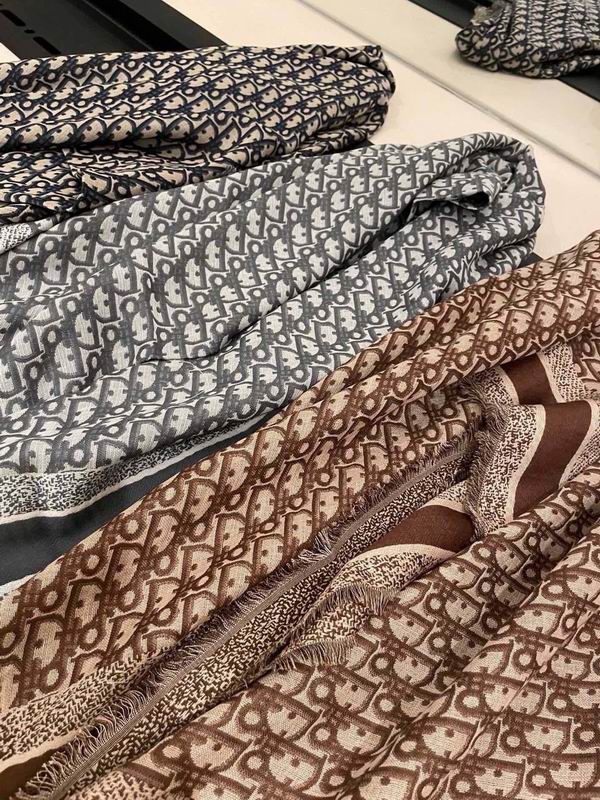 Dior Scarf 140X140cm 57%羊毛43%真丝 E120567